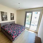 City Center Cozy Villa